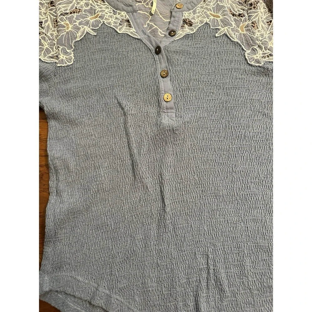 Free People Womens M Lacy Cable Thermal Henley Top Blue Floral Lace Crochet